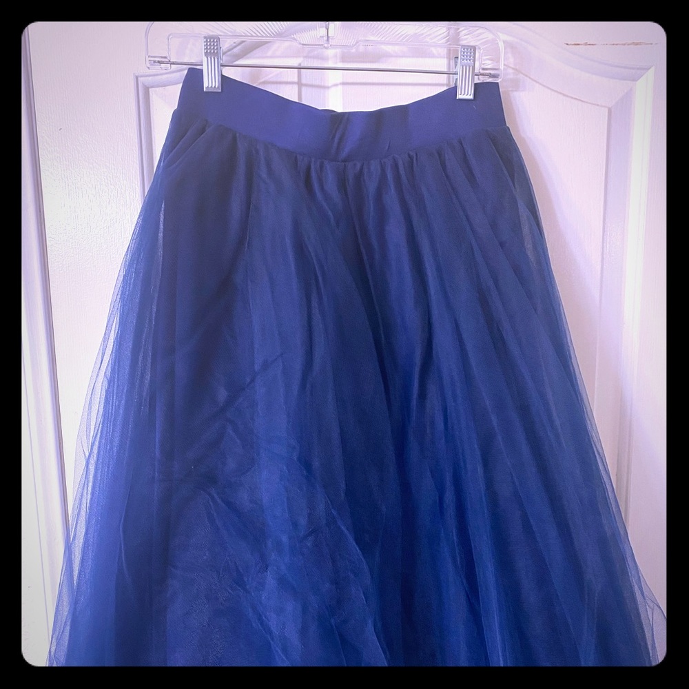 Below the knee Tulle Skirt